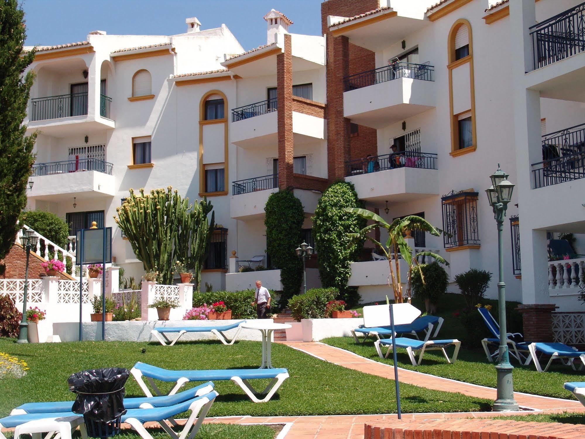 Crown Resorts Club La Riviera La Cala De Mijas Exterior photo
